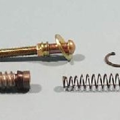 TOURMAX KIT ZA POPRAVAK STRAŽNJEG KOČIONOG CILINDRA HONDA CB/CBR/NTV/NX/SLR/XR
